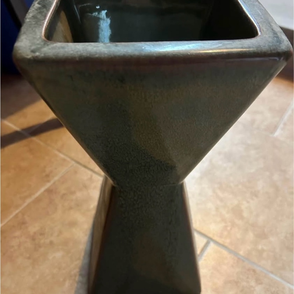 Pier 1 Sage Green Geometric Vase - Picture 3 of 3